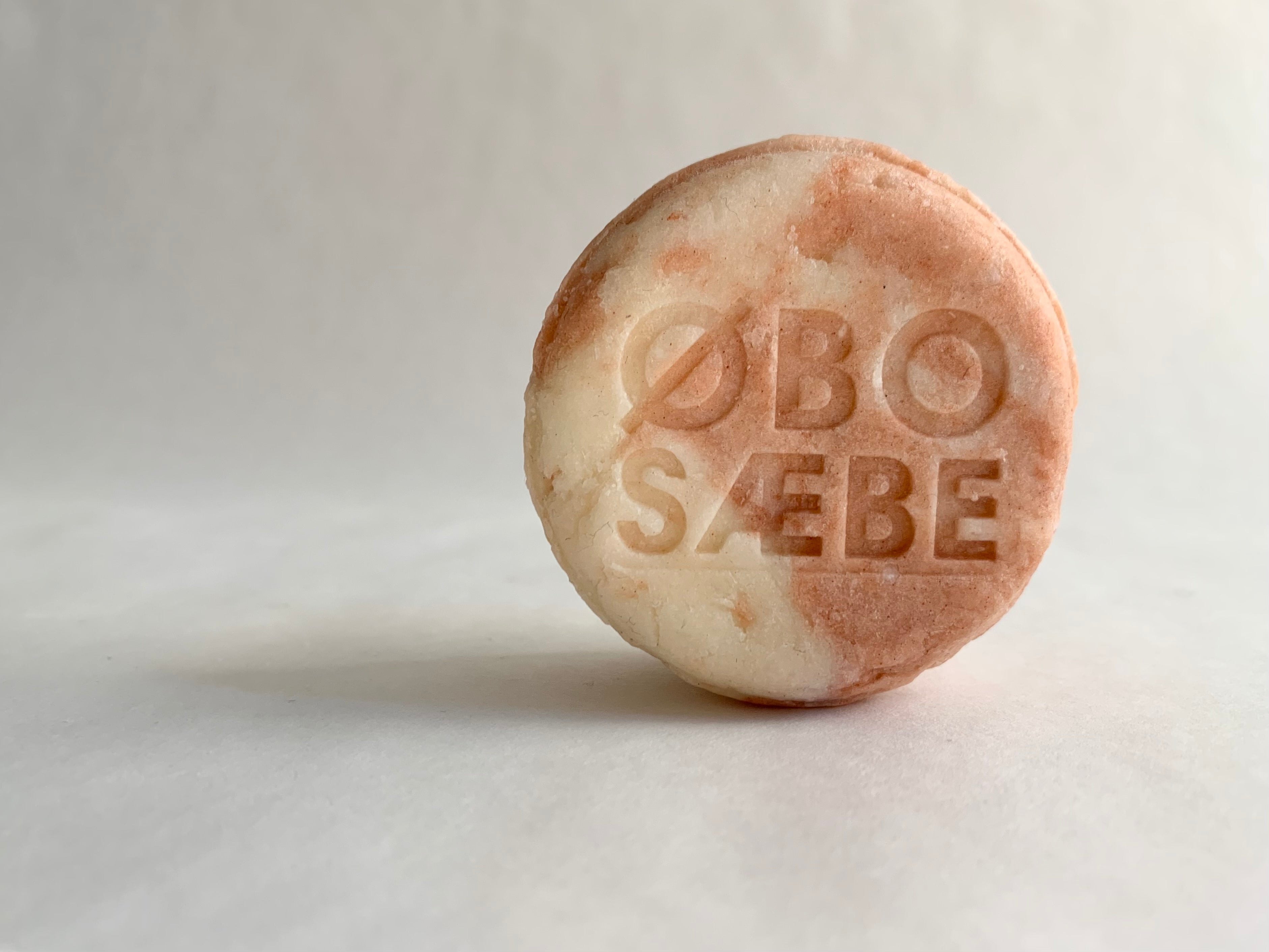 Lemon / pink clay shampoo bar